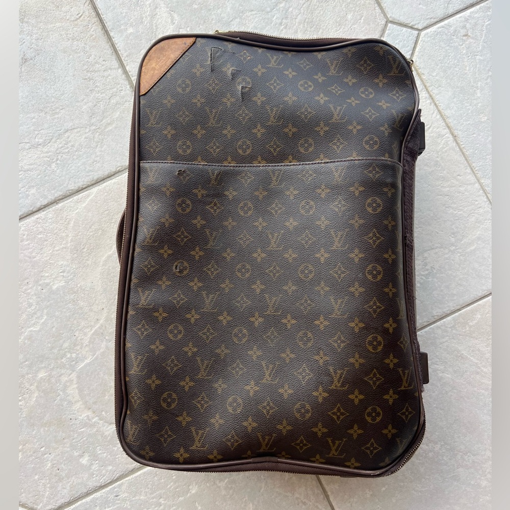 Louis Vuitton Pegase 55 Authentic Rolling Suitcase